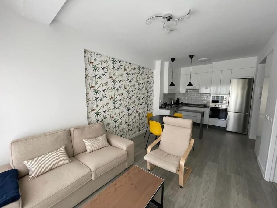 Seafront Apartment *